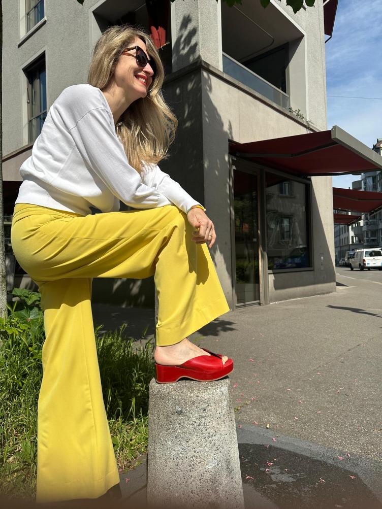 H64 Hose Lia in Viscose - 0