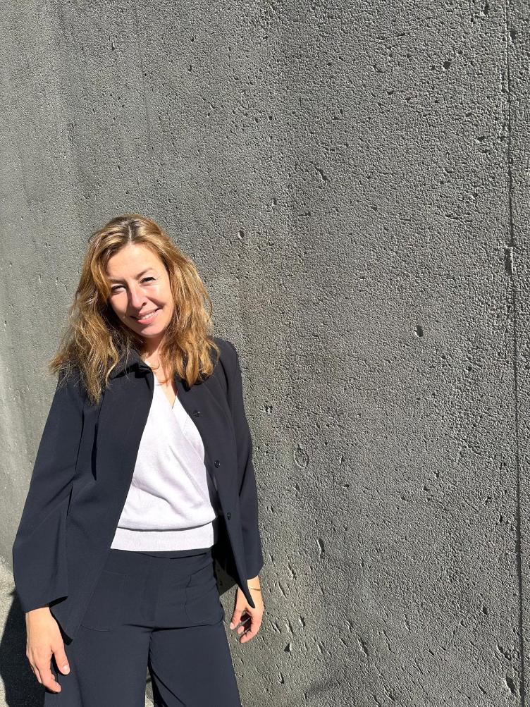 O72 Blusenjacke Nuria in Easy Care