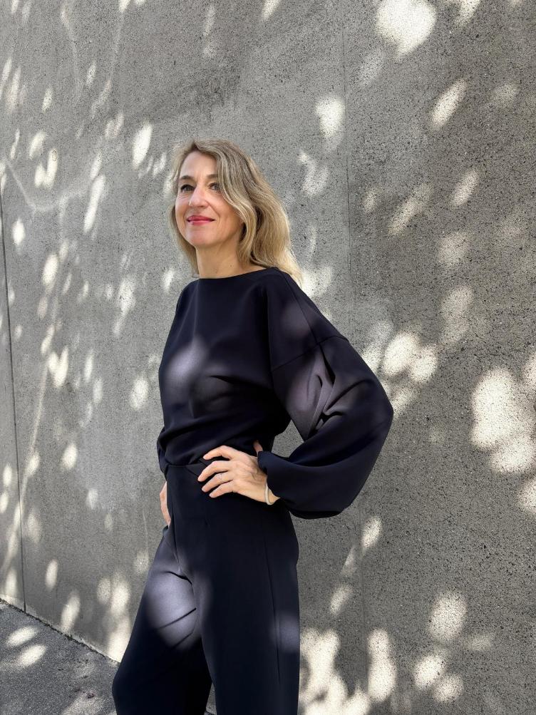 O77 Bluse Levi in Kunstfaser - 0